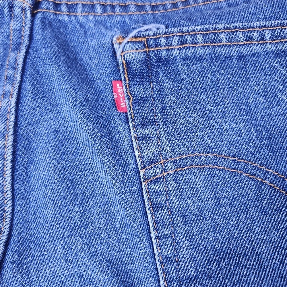 Levis 501 Button Fly Jeans Size 42 x 30 Blue Denim
